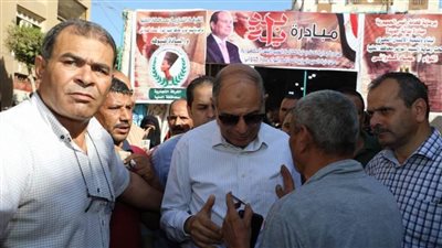 محافظ المنيا يفتتح معرض مبادرة “بداية جديدة لبناء الإنسان المصري” لتوفير السلع الأساسية واللحوم بمركز ملوي