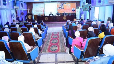 طب بشري سوهاج..تنظم ندوة توعوية عن الكشف المبكر لأورام وسرطان الثدى