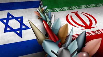 إيران تلوح باستهداف محطات الطاقة ومصافي النفط الإسرائيلية 