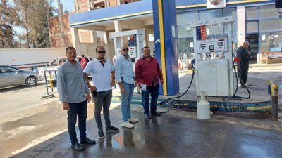 ضبط تجميع وتصرف بـ27 ألف لتر بنزين و16 ألف لتر سولار بحملات تموينية بأسيوط