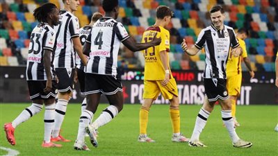 اودينيزي يزاحم أهل القمة بفوز صعب على ليتشي في الكالتشيو