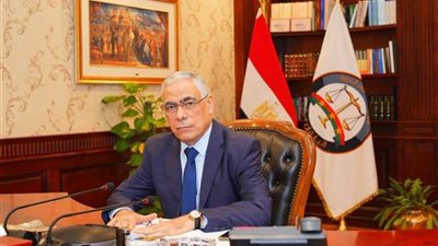 عاجل...النائب العام يأمر بالتحقيق في واقعة نشر ديوان شعري يتضمن ازدراءً للأديان 