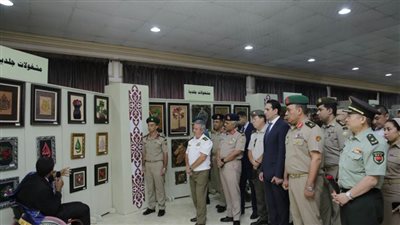 القوات المسلحة تنظم معرضا فنيا لإبداعات المحاربين القدماء