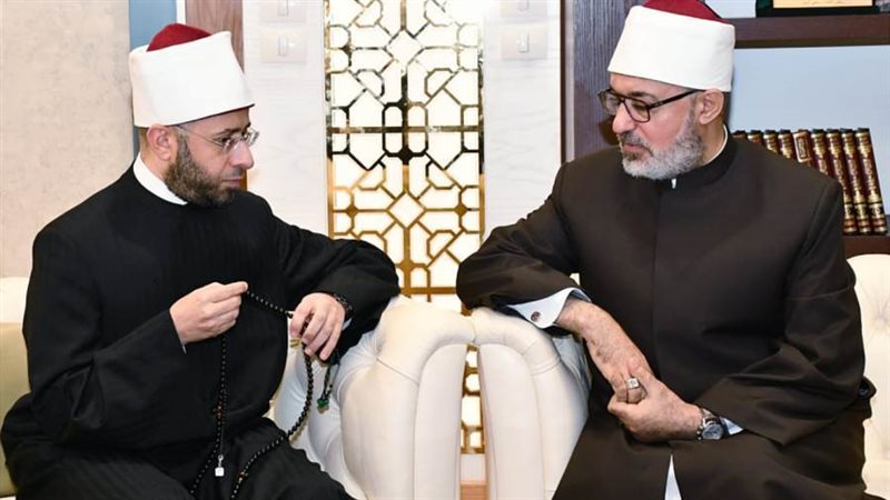 وزير الاوقاف ومفتي