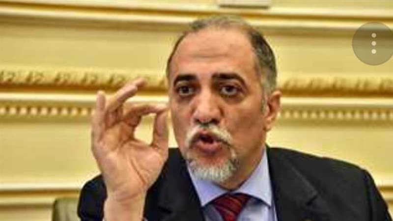 الدكتور عبدالهادي