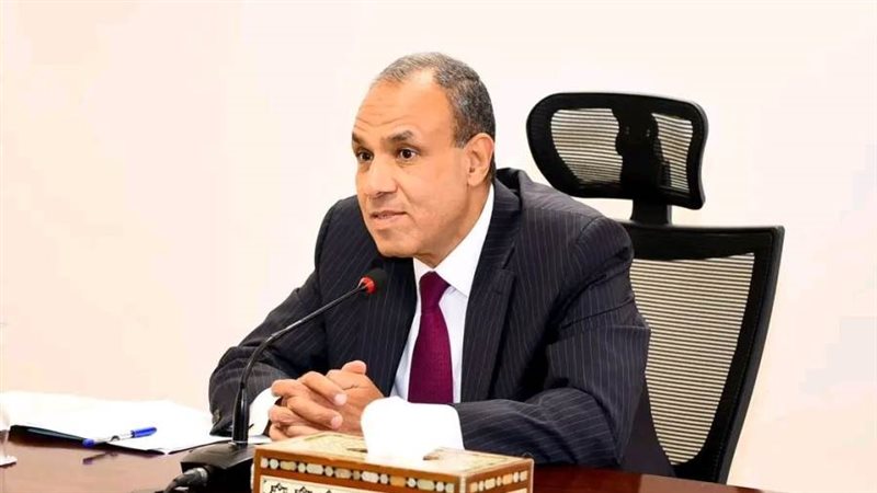 وزير الخارجية والهجرة