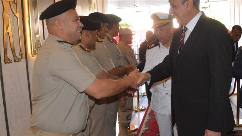 محافظ الغربية خلال