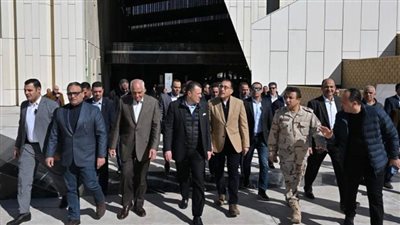 رئيس الوزراء يتابع اللمسات النهائية لمشروع المتحف المصري الكبير