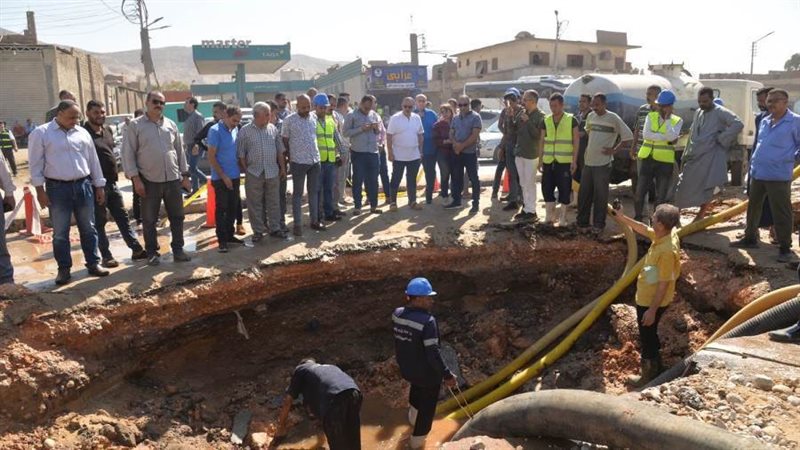 محافظ أسيوط يواصل