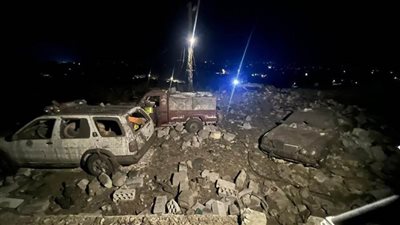 استشهاد 5 من قوات الدفاع المدني اللبناني جراء غارة للطيران الإسرائيلي على بلدة 