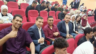 طلاب جامعة أسيوط الأهلية يشاركون في دوري عباقرة الجامعات الموسم السابع 