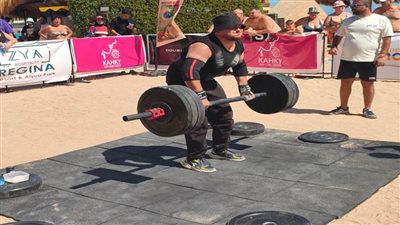 30 لاعبًا من 8 جنسيات يشاركون ببطولة سترونج مان على شواطئ الغردقة |صور