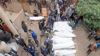 استشهاد 6 فلسطينيين بينهم امرأة في قصف الاحتلال بقطاع غزة