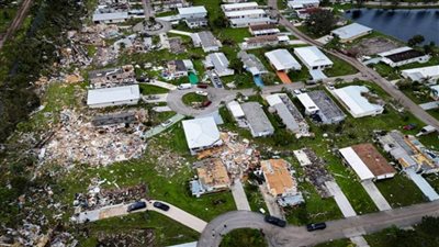 فلوريدا تكافح لاستعادة توازنها بعد إعصار ميلتون