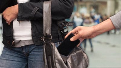 سقوط عصابة سرقة الهواتف المحمولة في قبضة الأمن