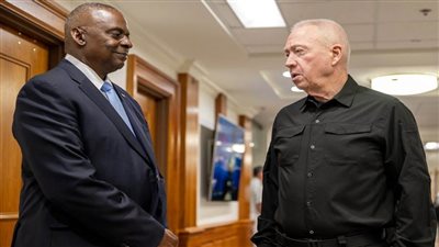 أوستن يطالب جالانت بخطوات لمعالجة الوضع الإنساني في غزة