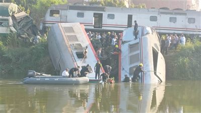 تشييع جثمان أول ضحايا حادث قطار المنيا بمسقط رأسه بالفيوم 