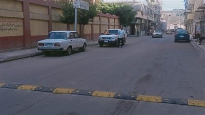 تركيب مطب صناعي أمام مدرسة الرضوان المتفرع من شارع المعهد الديني بدمنهور