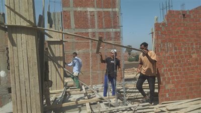 محافظ أسيوط: إزالة 20 حالة تعد على أراض زراعية وبناء مخالف بمركزي أبوتيج والقوصية وحي شرق