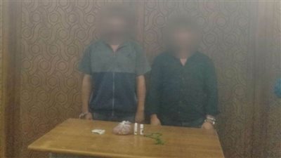 ضبط شخصين يروجان لقدرتهما على العلاج الروحاني عبر مواقع التواصل الاجتماعي