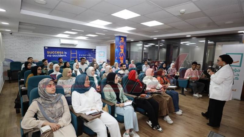 خلال البرنامج