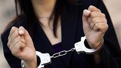 إحالة ربة منزل المتهمة بقتل نجل شقيق زوجها وإلقاء جثته من السطح ببنها للمفتي