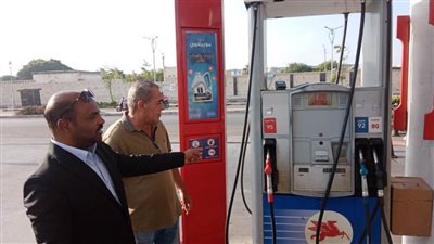 بالصور| حملات تموينية مكبرة على محطات الوقود ببورسعيد.. وتوافر الوقود دون زحام