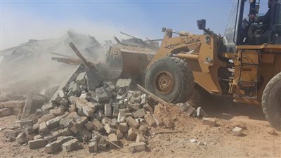 إزالة 33 حالة تعدٍ على أراضي أملاك دولة بمركزي القوصية والبداري واسترداد 2762835 مترا مربعا