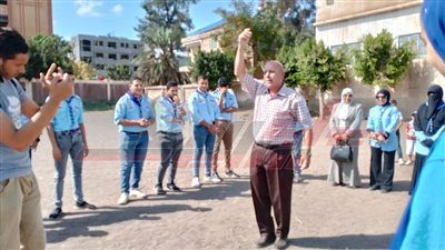 معسكر كشفي بمركز شباب الصافية وتسليم إجازة دورة مساعد قائد وحدة 