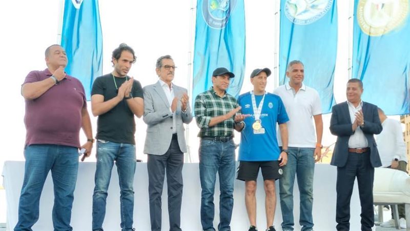 د. أشرف صبحى