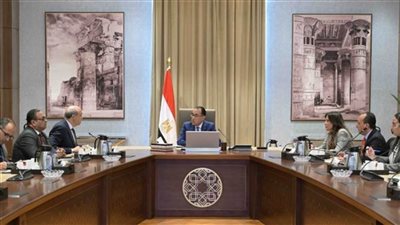 مدبولي يتابع موقف تطوير مطاري 