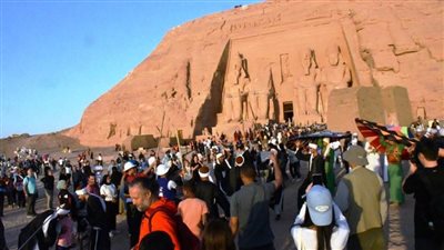 محافظ أسوان: أعداد قياسية تابعت ظاهرة تعامد الشمس من المصريين والسائحين الأجانب