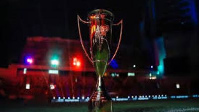 حقيقة تأجيل موعد مباراة الأهلي والزمالك بالسوبر المصري عقب أزمة ثلاثي الأبيض