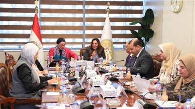 «التنمية المحلية» و «البيئة» يناقشان الموقف التنفيذي للمبادرة الرئاسية 100مليون شجرة بالمحافظات