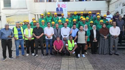 محافظ الدقهلية: التعاقد مع 3 شركات لكنس وتنظيف الشوارع بمدينتي طلخا والمنصورة 