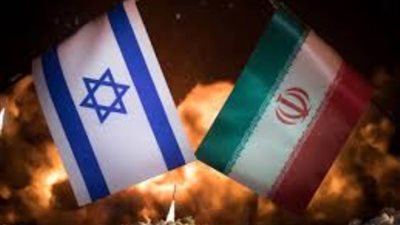 تايمز: إسرائيل ترجئ ردها على إيران عقب التسريب الاستخباراتي الأمريكي