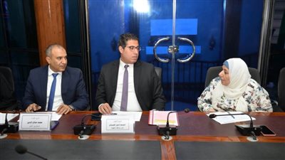 لجنة الاختبارات تواصل عملها لاختيار سكرتيري الوحدات المحلية الجدد بالدقهلية 