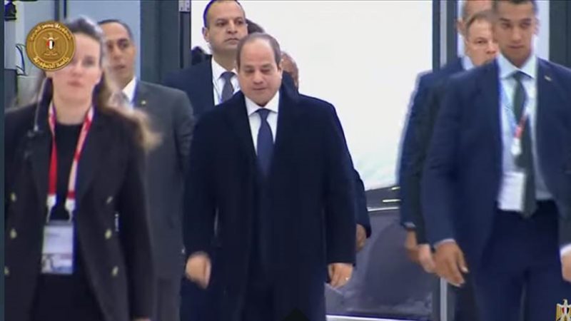 الرئيس السيسي يصل