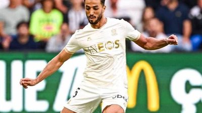 عاجل| حائط الصد.. إشادة خاصة بالصخرة عبدالمنعم في موقعة موناكو