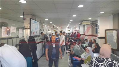 محافظ  كفر الشيخ يتابع سير العمل بالمركز التكنولوجي ومنظومة التصالح