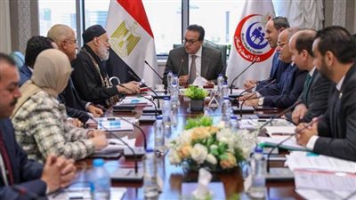 وزير الصحة يشدد على الالتزام بالتسعيرة الموحدة بمستشفيات المؤسسة العلاجية