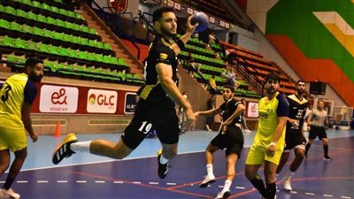 الأهلي يكتسح الجزيرة 42-23 في دوري محترفي اليد