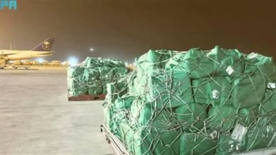 مغادرة الطائرة السعودية الإغاثية الـ15 إلى لبنان