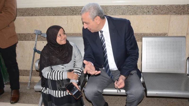 محافظ الغربية خلال