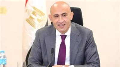 عبد اللطيف: منصة تعليمية بالذكاء الاصطناعي أمل طلاب الثانوية العامة 