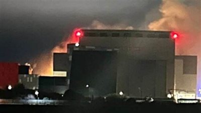 عاجل.. حريق يلتهم حوض بناء الغواصات النووية في ميناء حليف الناتو