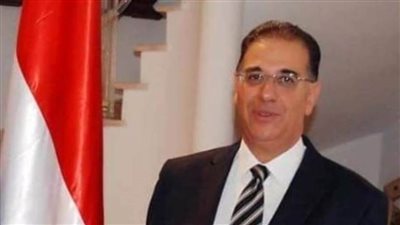 نائب وزير الخارجية يبحث مع نظيريه اليوناني والقبرصي تعزيز التعاون