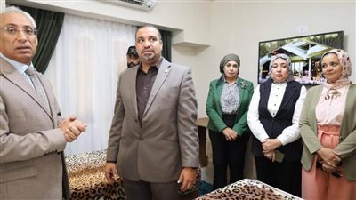 رئيس جامعة المنيا يتفقد أعمال تشطيب أحد مباني الإسكان الفندقي بالمدينة الجامعية 