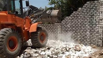 إزالة 20 حالة تعد على الأراضي الزراعية وأملاك الدولة بالشرقية