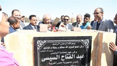 نقيب المهندسين يضع حجر أساس نادي المهندسين بقنا الجديدة